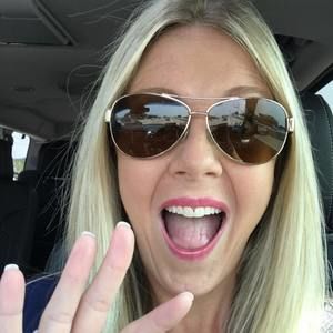 Meet your Posher, Sandy